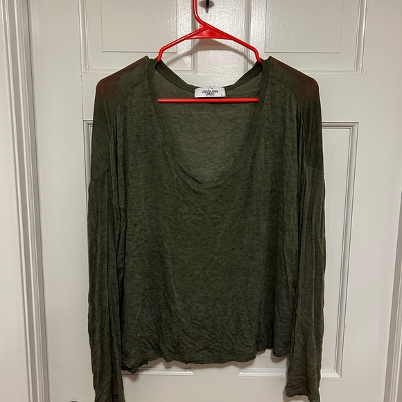 CJLA Top - Picture 1 of 4